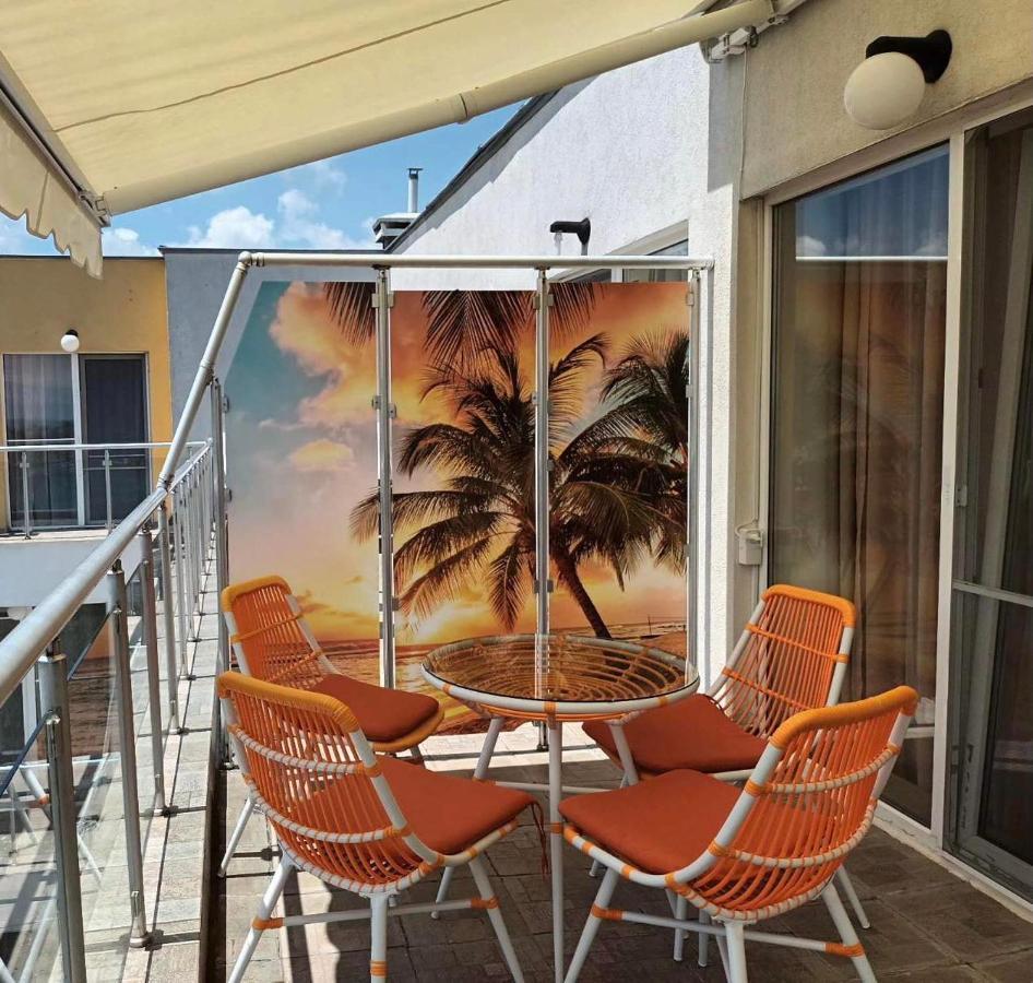 Aпартаменти Мини В Бей Вю Aparthotel Tsarevo Exterior photo